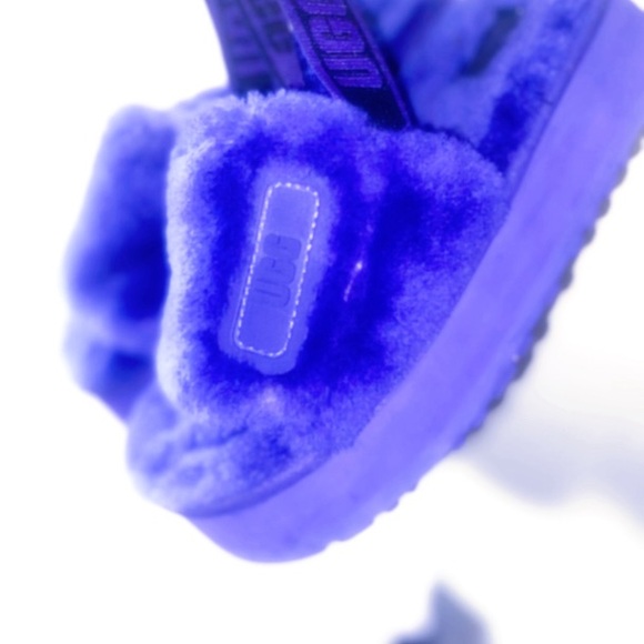 UGG Purple Fluffy Sandals - Picture 2 of 3